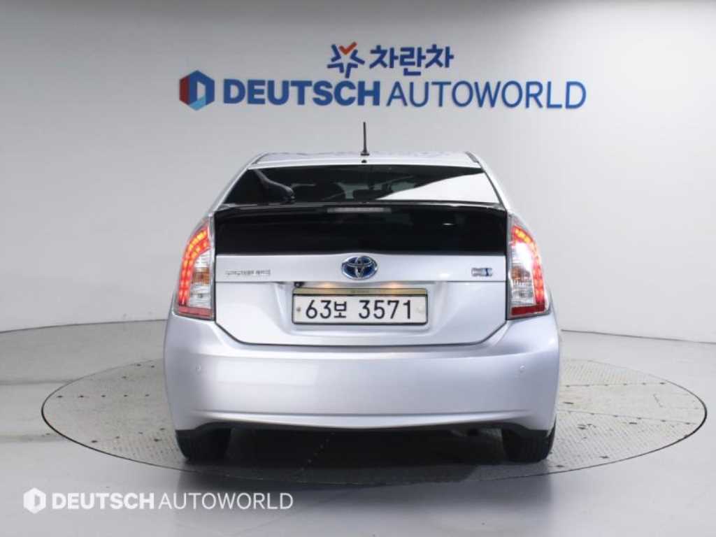 Toyota Prius - Vista 4