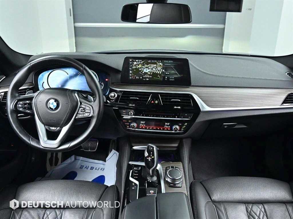 BMW 5 Series - Vista 7