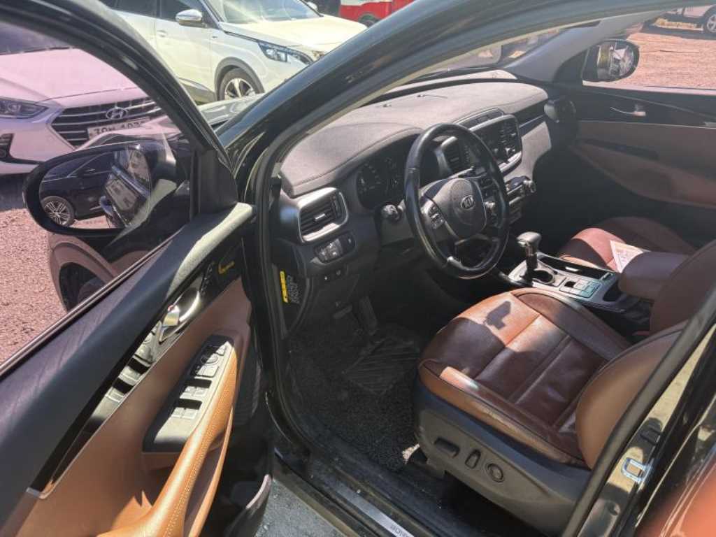 KIA Sorento - Vista 5