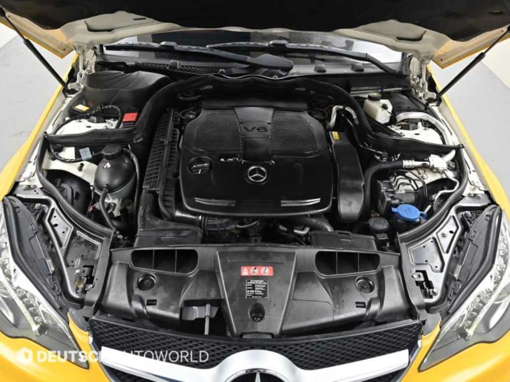 Mercedes Benz E class - Vista 6