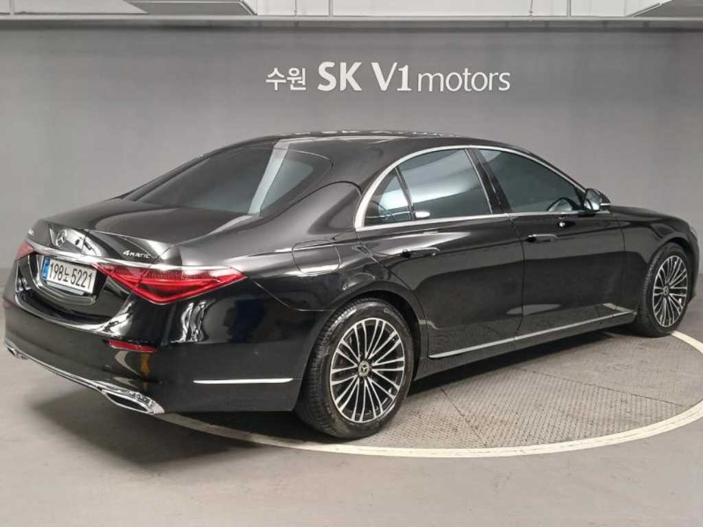 Mercedes Benz S Class - Vista 4