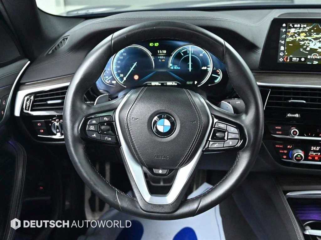 BMW 5 Series 2017 Plateado - Importación desde Corea - HF Imports Iquique - Foto 13