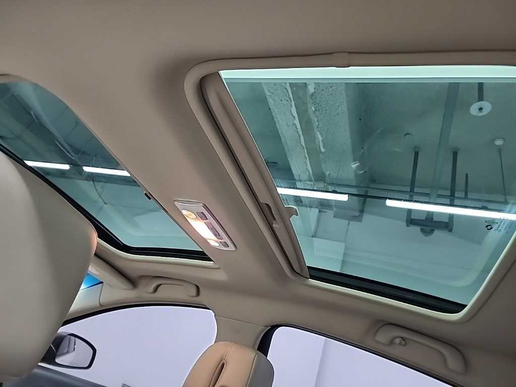 SAMSUNG SM5 2010 Blanco - Importación desde Corea - HF Imports Iquique - Foto 13