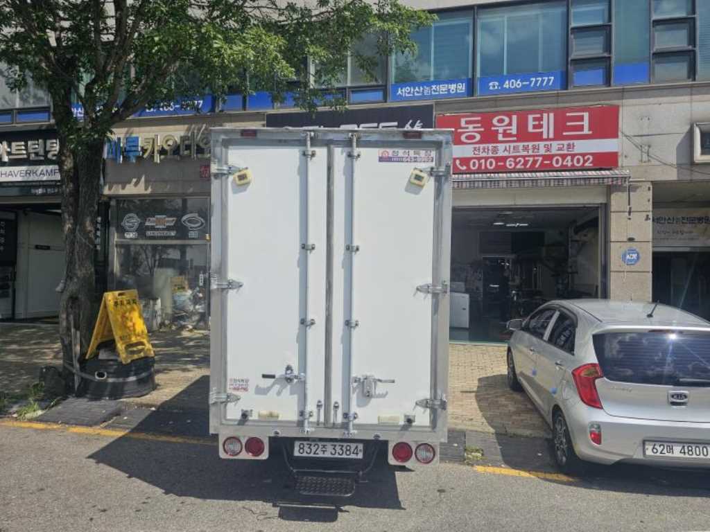 Small Truck tower_built-in tower - Vista 9