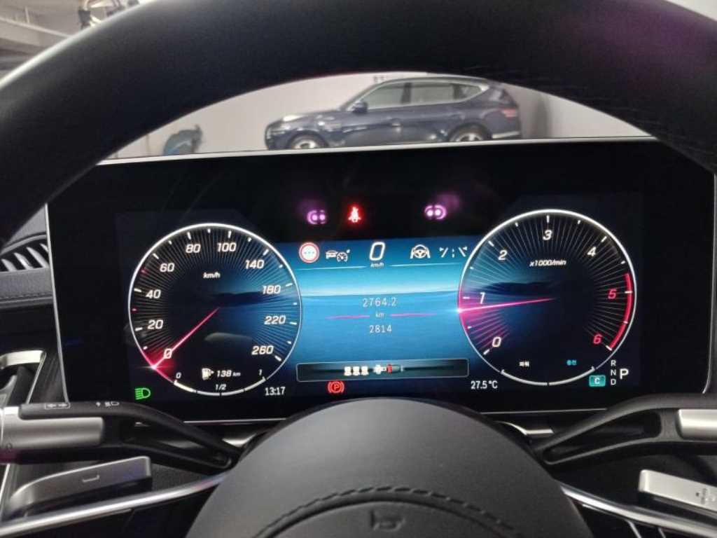 Mercedes Benz S Class - Vista 10