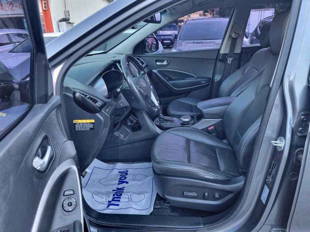 HYUNDAI Santa Fe - Vista 9