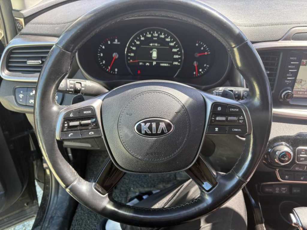 KIA Sorento - Vista 7