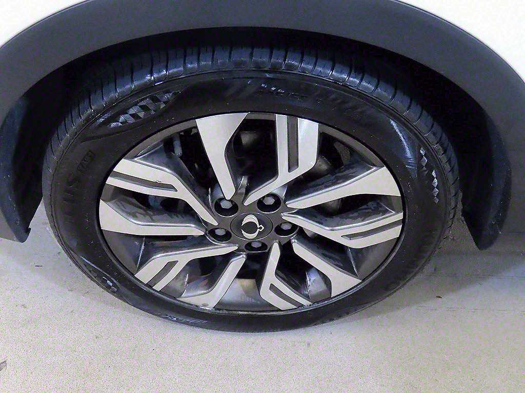 Ssangyong Tivoli 2018 Blanco - Importación desde Corea - HF Imports Iquique - Foto 20