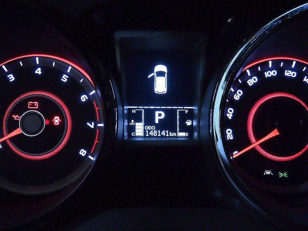 Ssangyong Tivoli - Vista 9