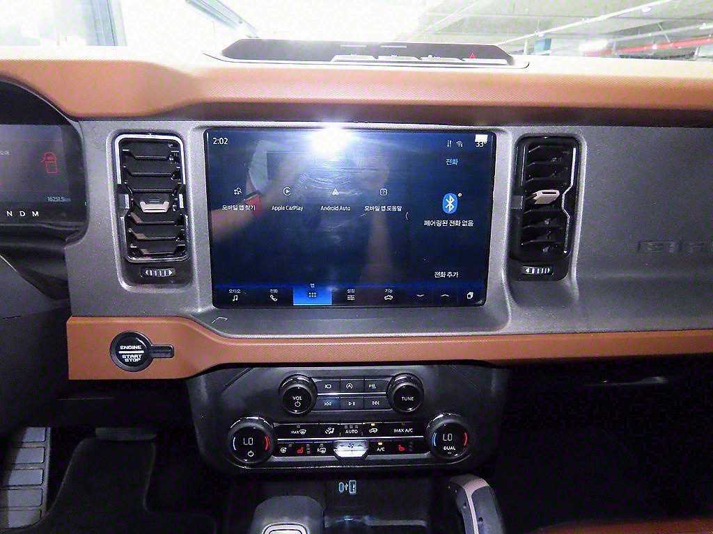 Ford Bronco - Vista 11