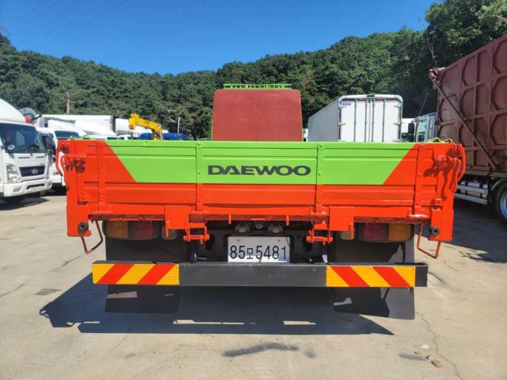 medium and large cargo Cargo - Vista 7