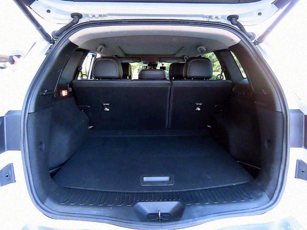 SAMSUNG QM6 2019 Blanco - Importación desde Corea - HF Imports Iquique - Foto 17