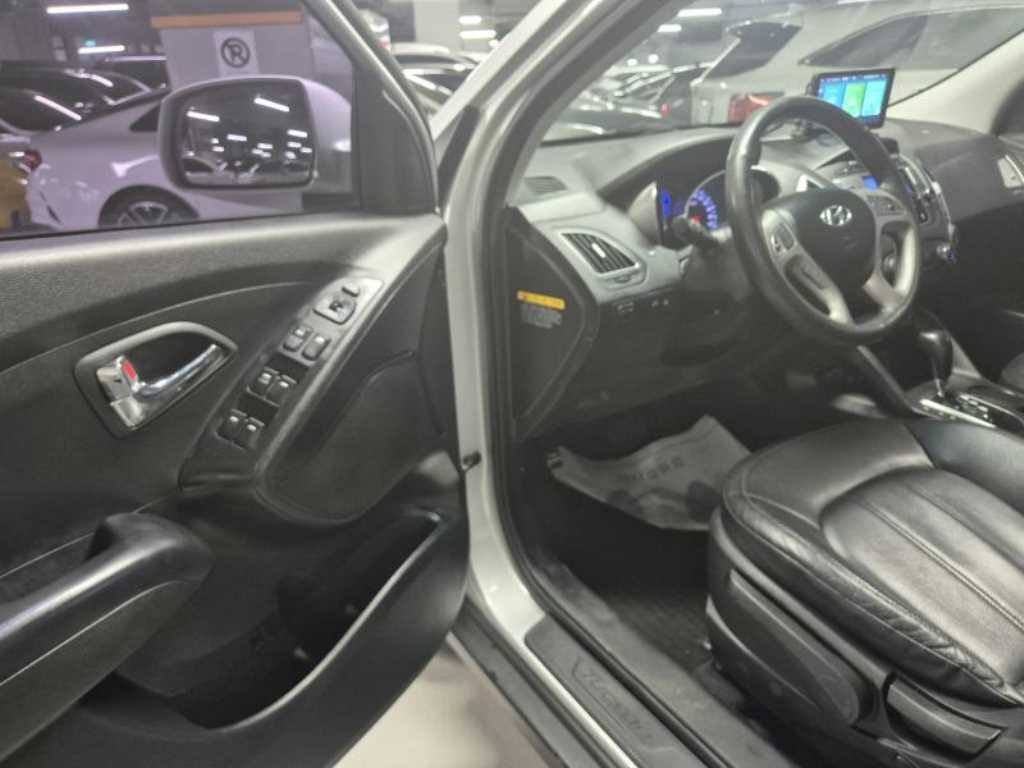 HYUNDAI Tucson - Vista 11