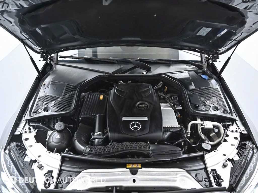 Mercedes Benz C Class - Vista 6