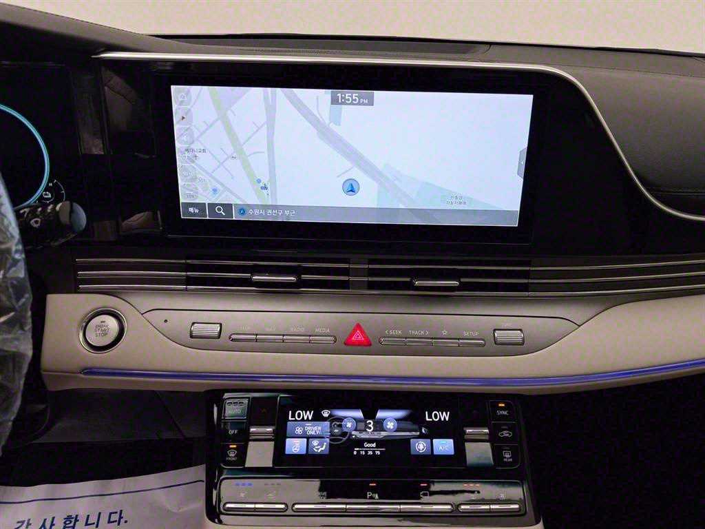 HYUNDAI Grandeur - Vista 9