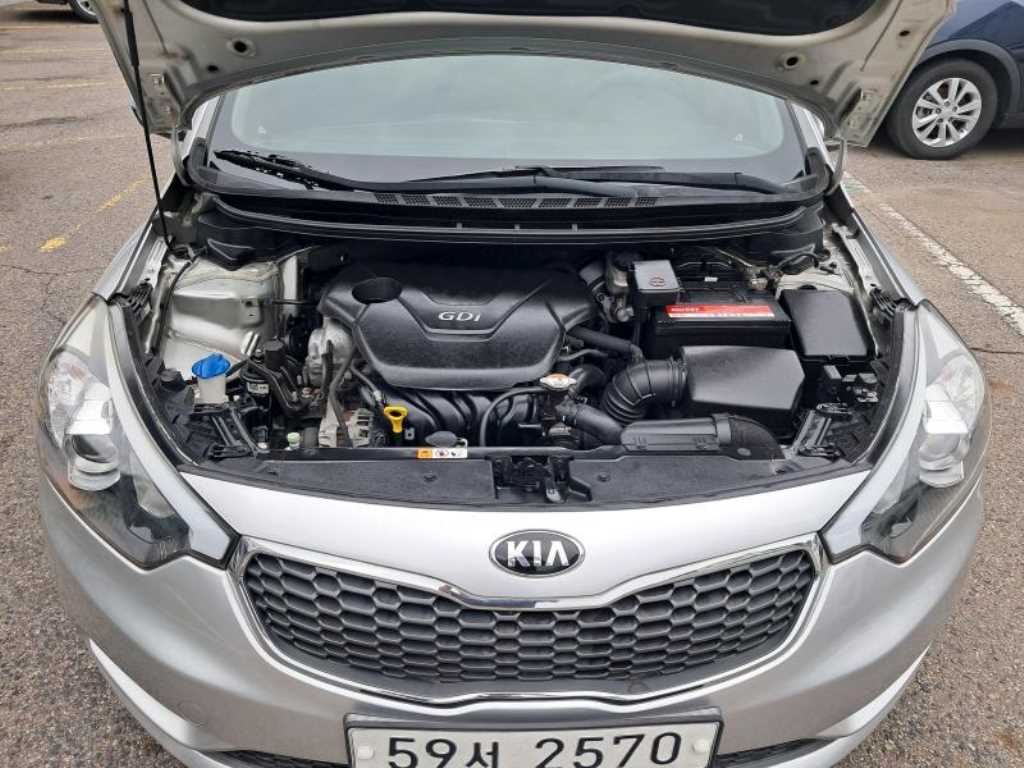 KIA K3 2014 Plateado - Importación desde Corea - HF Imports Iquique - Foto 19