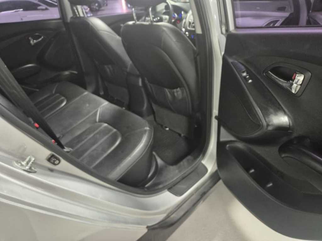 HYUNDAI Tucson - Vista 12