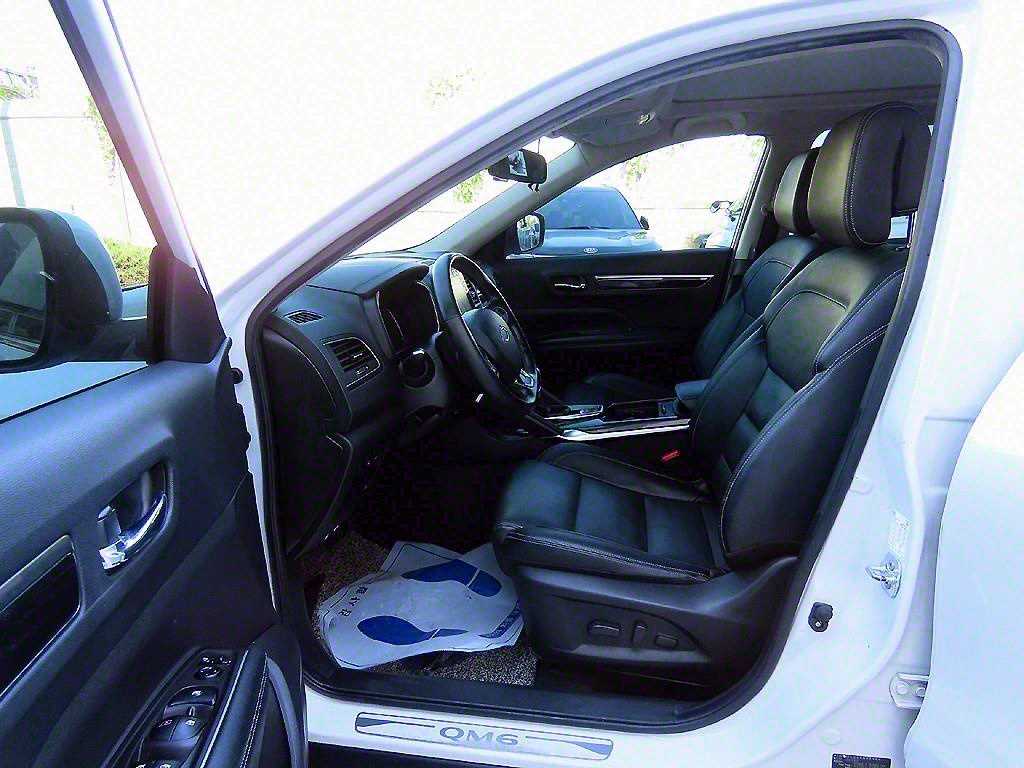 SAMSUNG QM6 - Vista 5