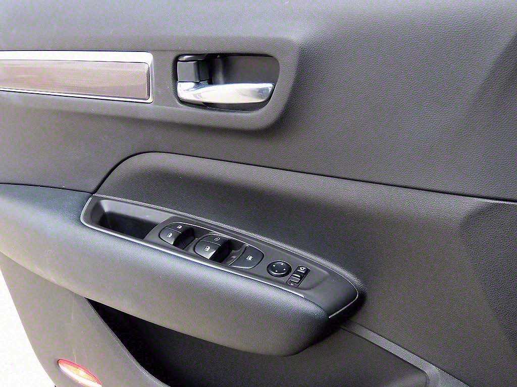 SAMSUNG QM6 - Vista 11