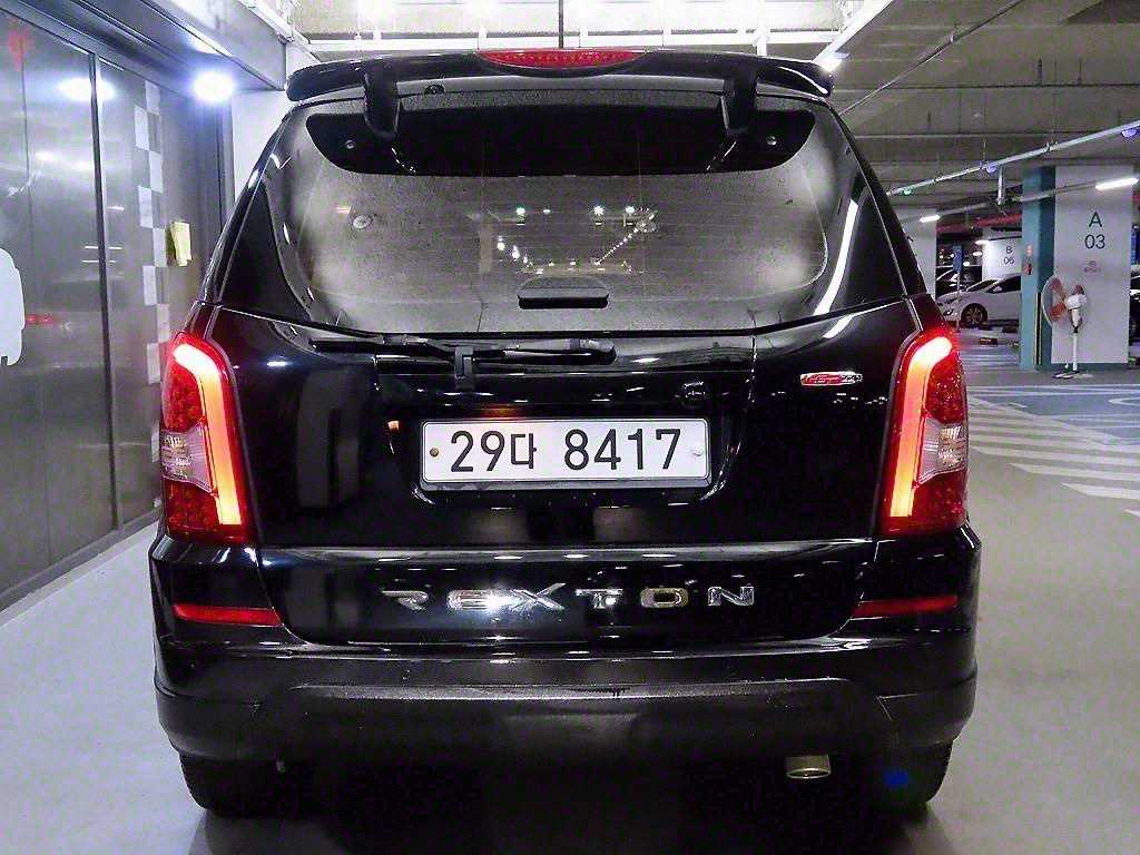 Ssangyong Rexton - Vista 5