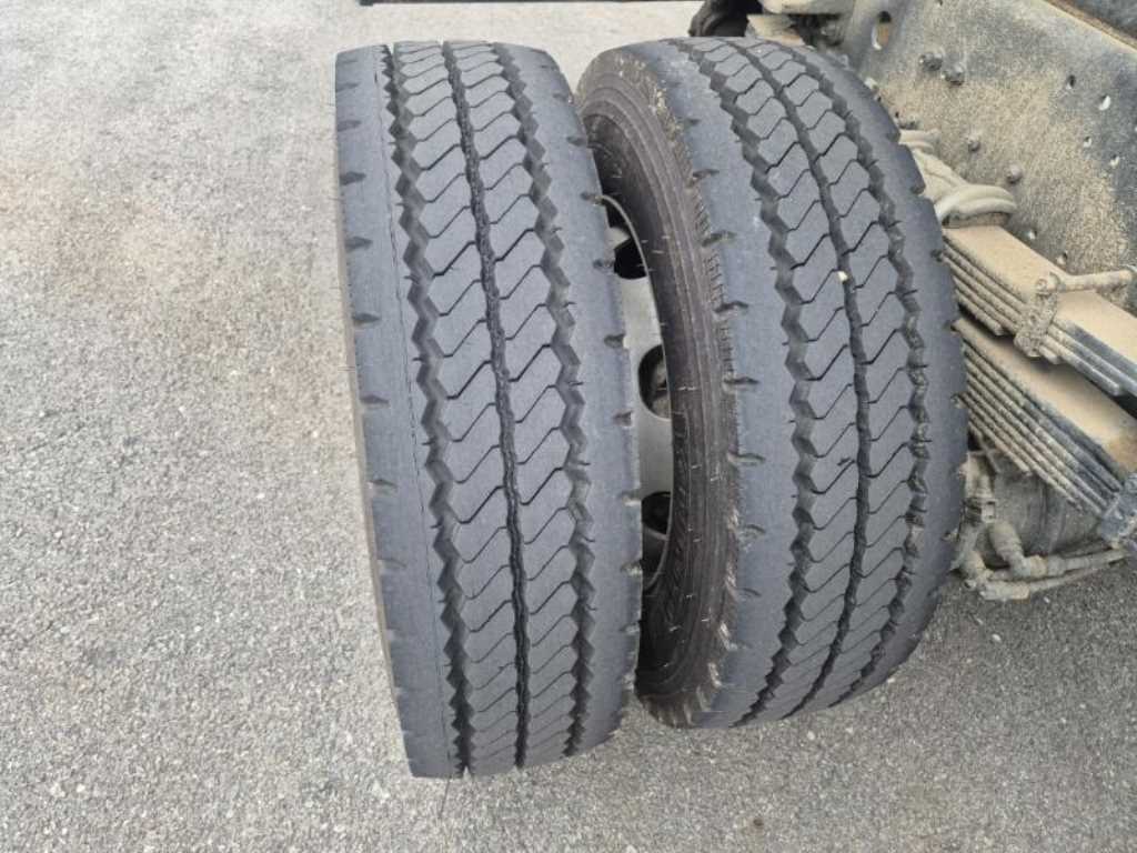 medium and large cargo dump 2026 Blanco - Importación desde Corea - HF Imports Iquique - Foto 16