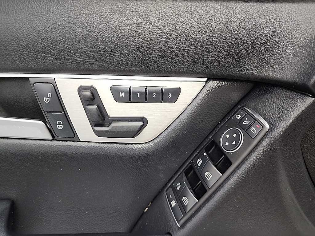 Mercedes Benz C Class 2012 Blanco - Importación desde Corea - HF Imports Iquique - Foto 17