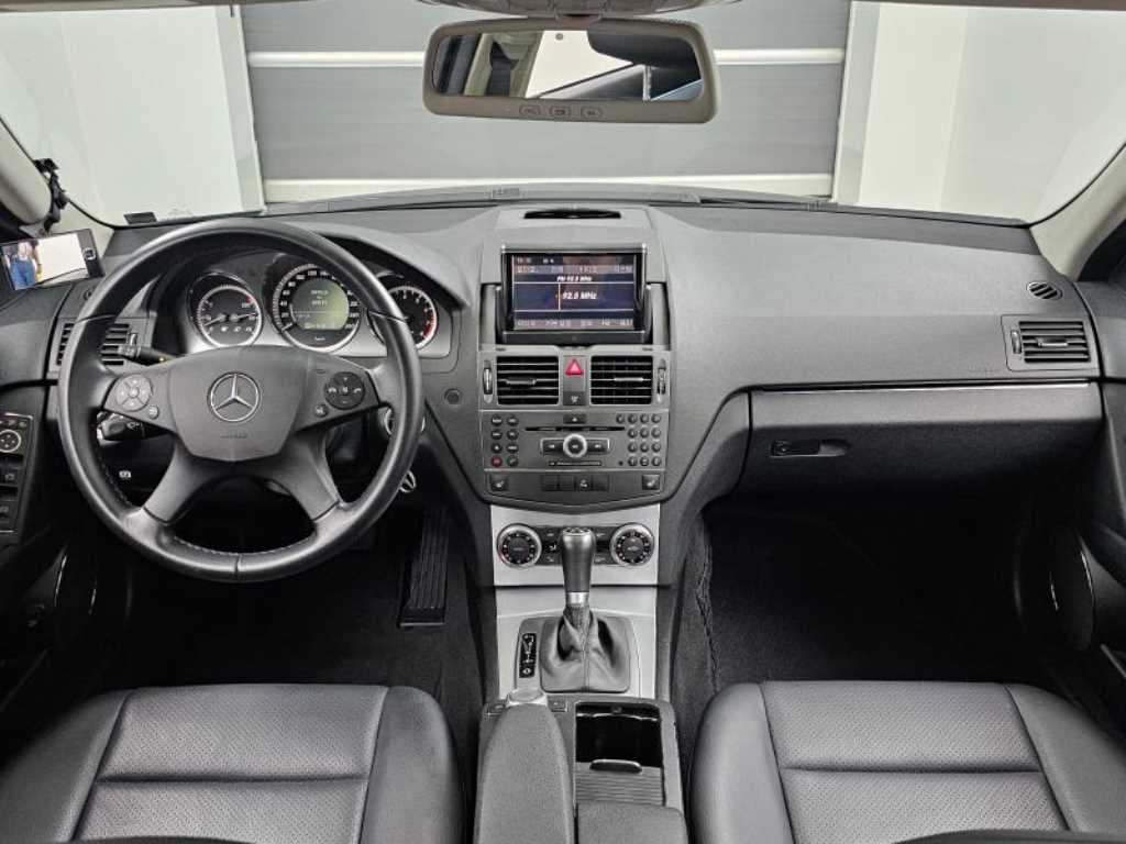Mercedes Benz C Class - Vista 7
