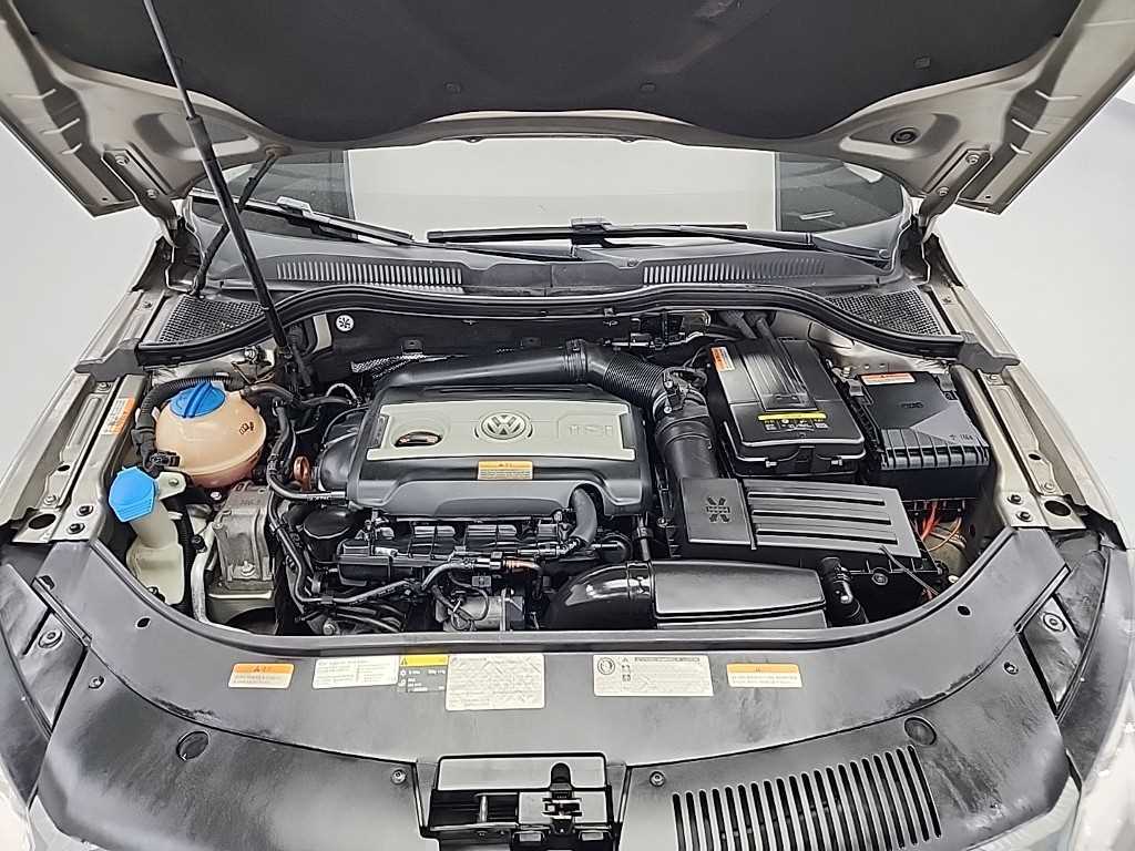 Volkswagen CC - Vista 5