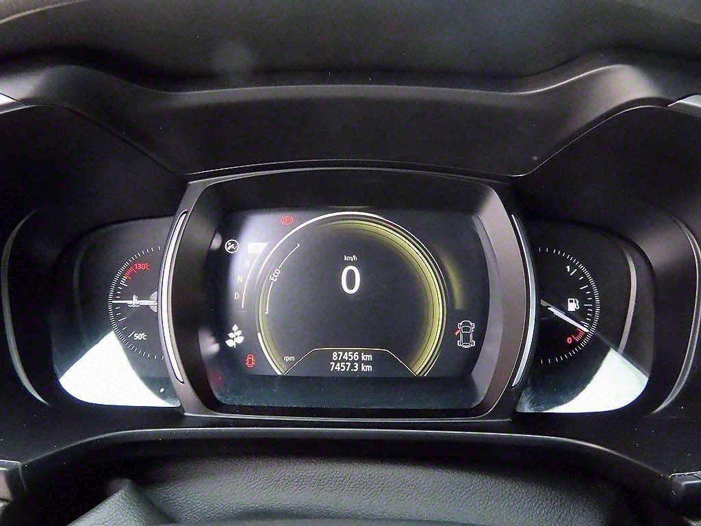 SAMSUNG QM6 - Vista 9