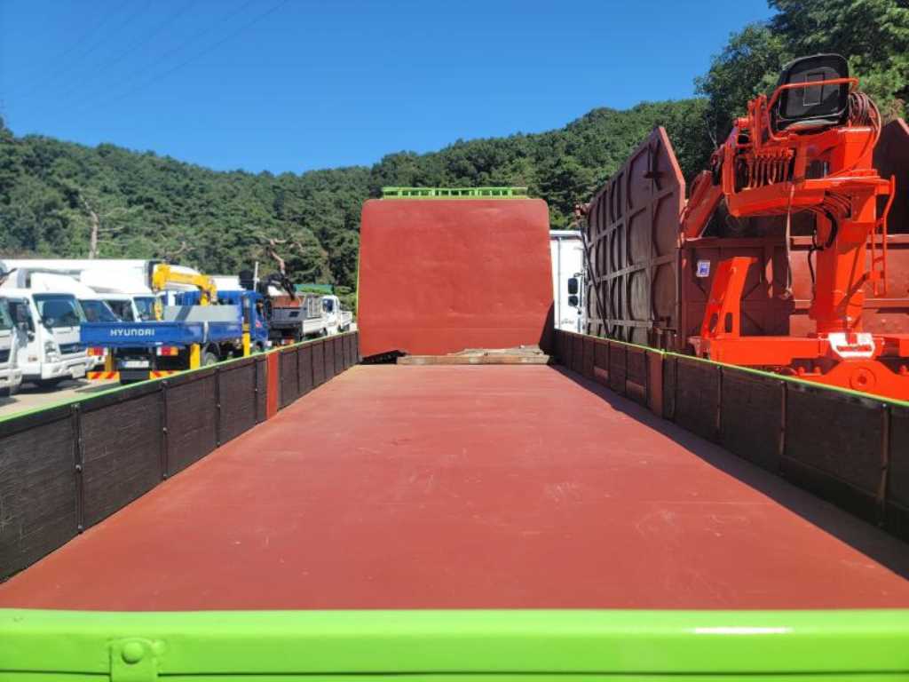 medium and large cargo Cargo - Vista 8