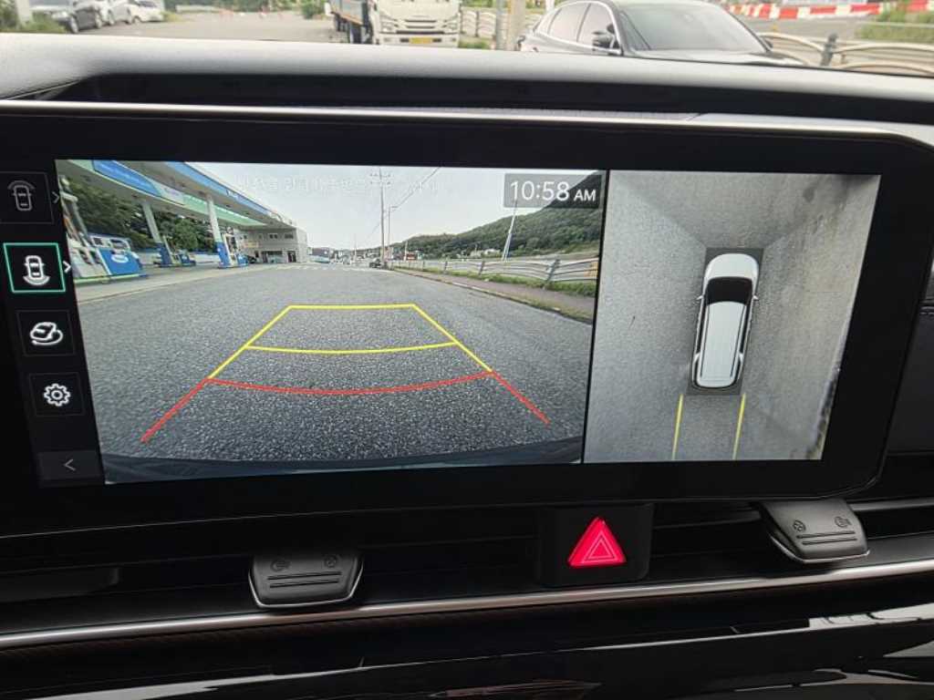 KIA Carnival - Vista 12