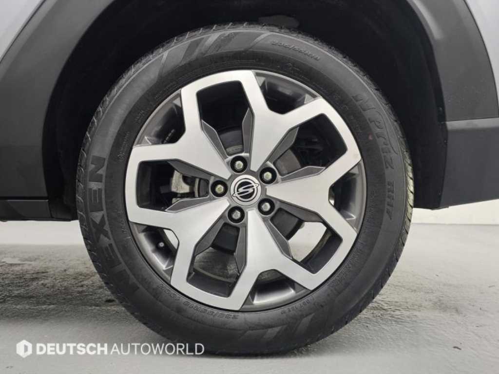 Ssangyong Torres - Vista 5