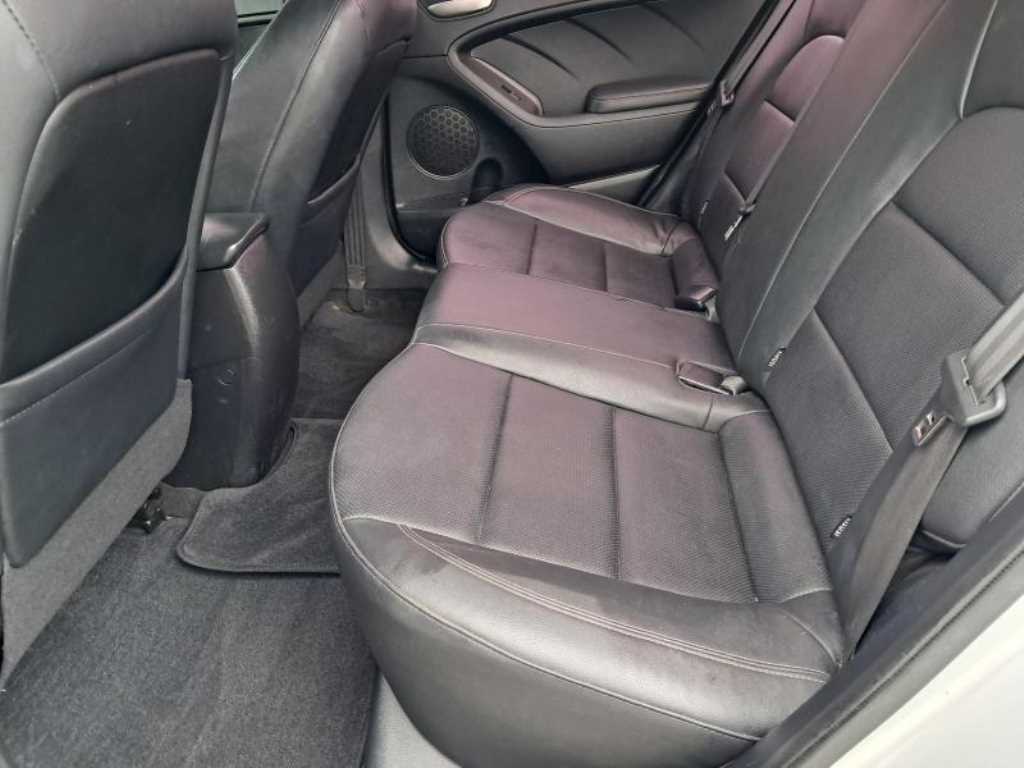 KIA K3 2014 Plateado - Importación desde Corea - HF Imports Iquique - Foto 15