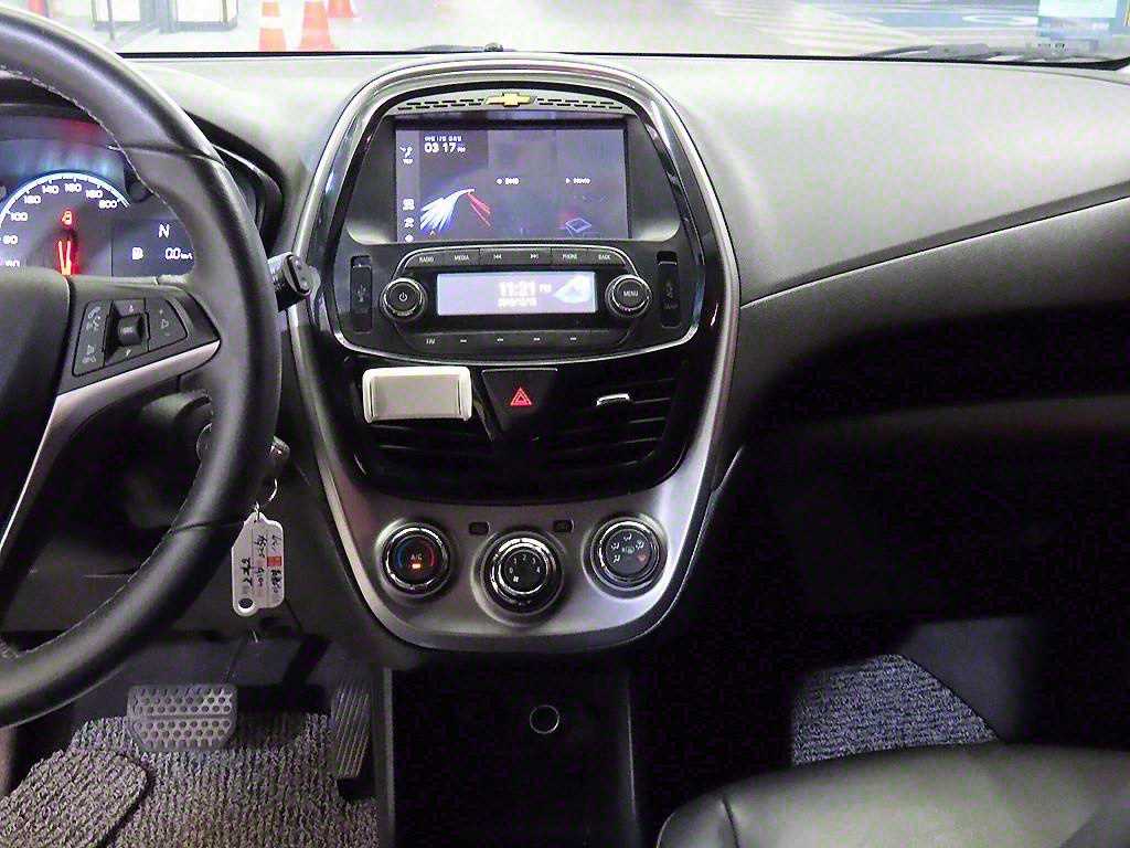 Chevrolet Spark - Vista 11