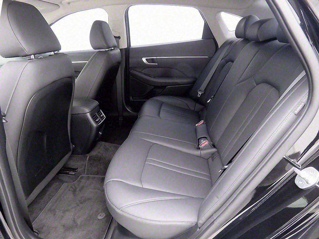 HYUNDAI Sonata - Vista 6