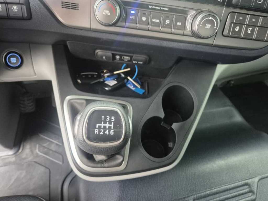 medium and large cargo dump - Vista 11