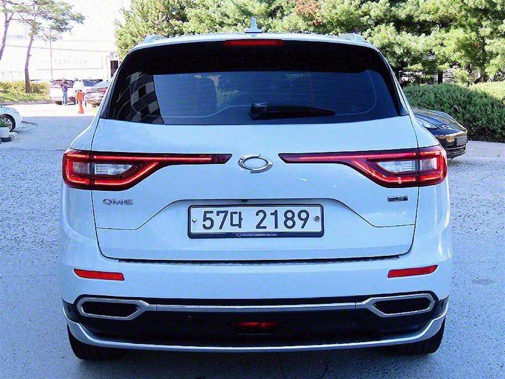 SAMSUNG QM6 - Vista 4