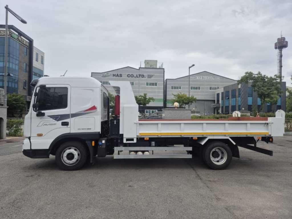 medium and large cargo dump - Vista 4