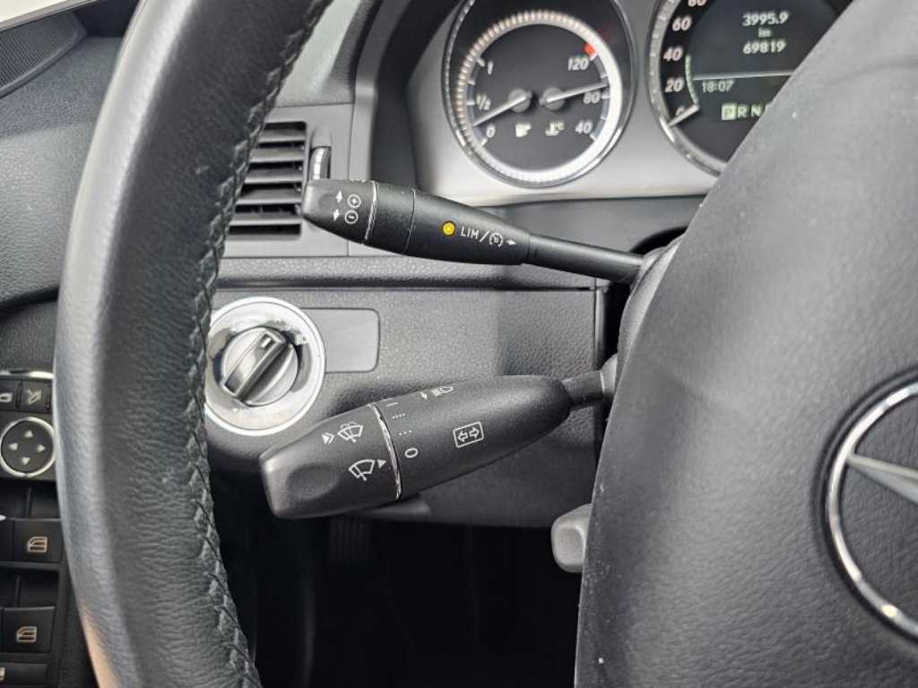 Mercedes Benz C Class 2010 Gris - Importación desde Corea - HF Imports Iquique - Foto 17