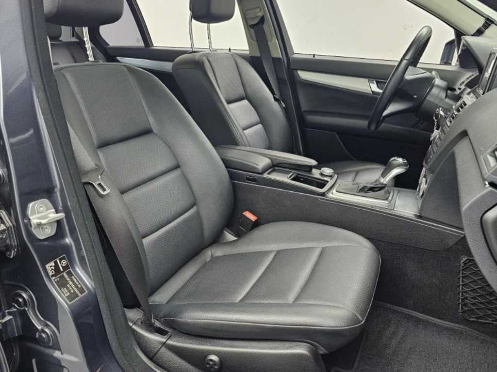 Mercedes Benz C Class - Vista 10