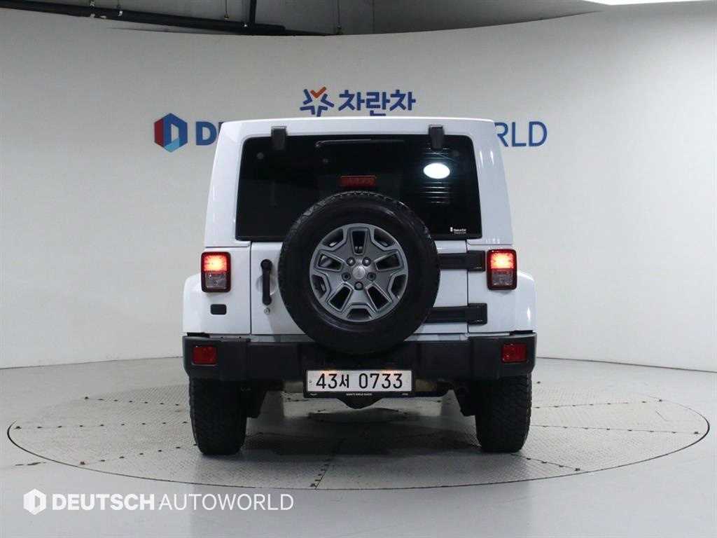 Jeep Wrangler - Vista 4