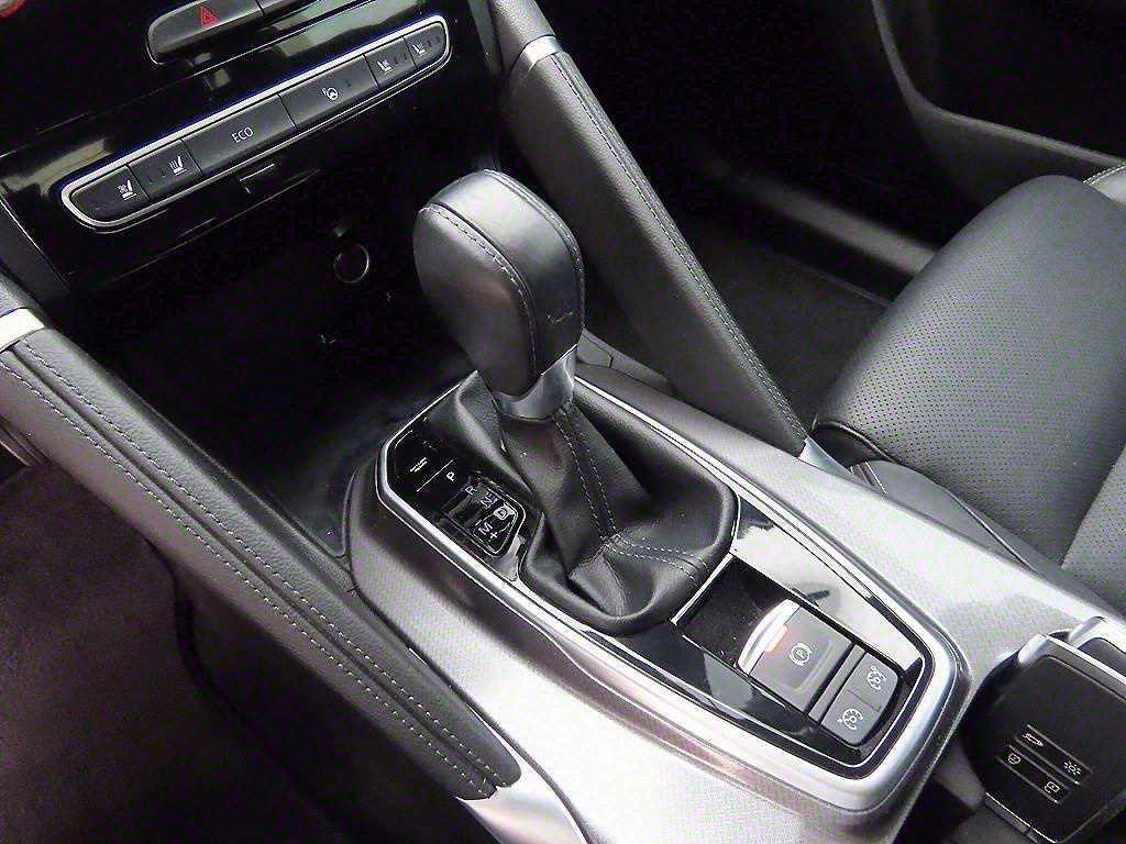 SAMSUNG QM6 - Vista 10