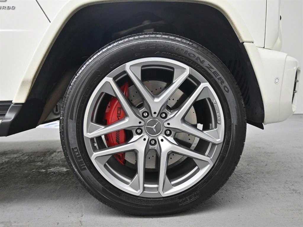 Mercedes Benz G Class (G Wagen) - Vista 5