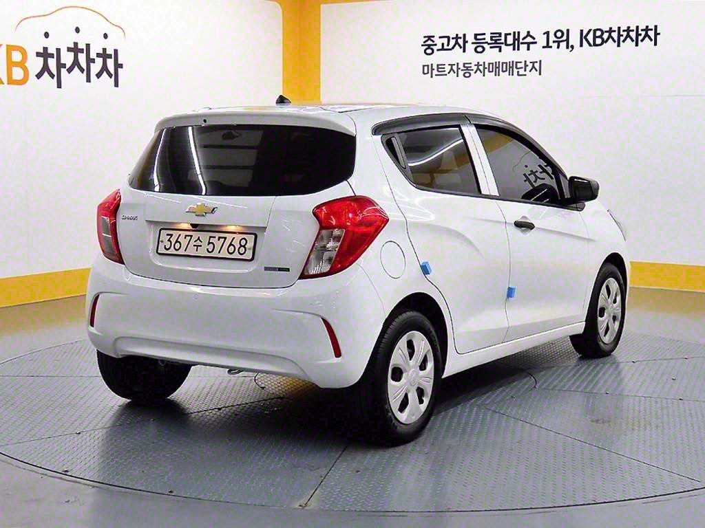 Chevrolet Spark - Vista 4