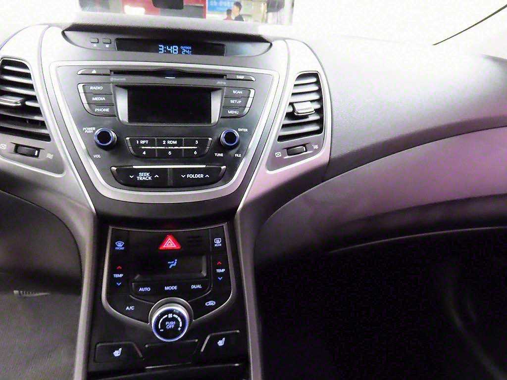 HYUNDAI Avante 2016 Azul - Importación desde Corea - HF Imports Iquique - Foto 15