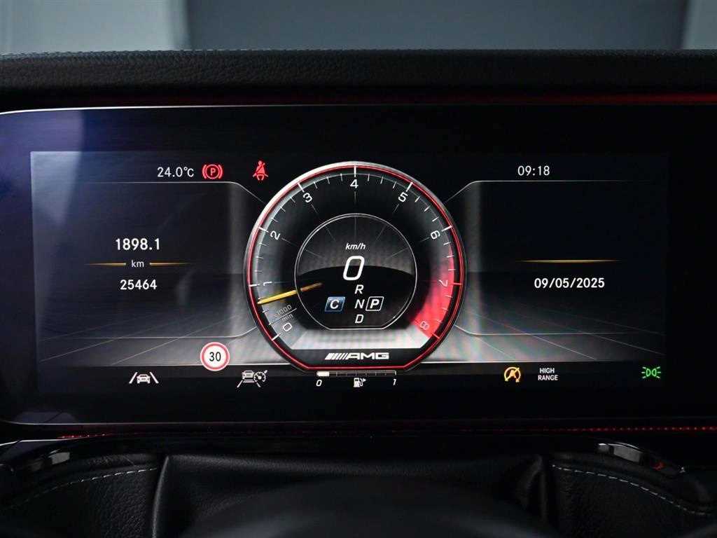 Mercedes Benz G Class (G Wagen) - Vista 8