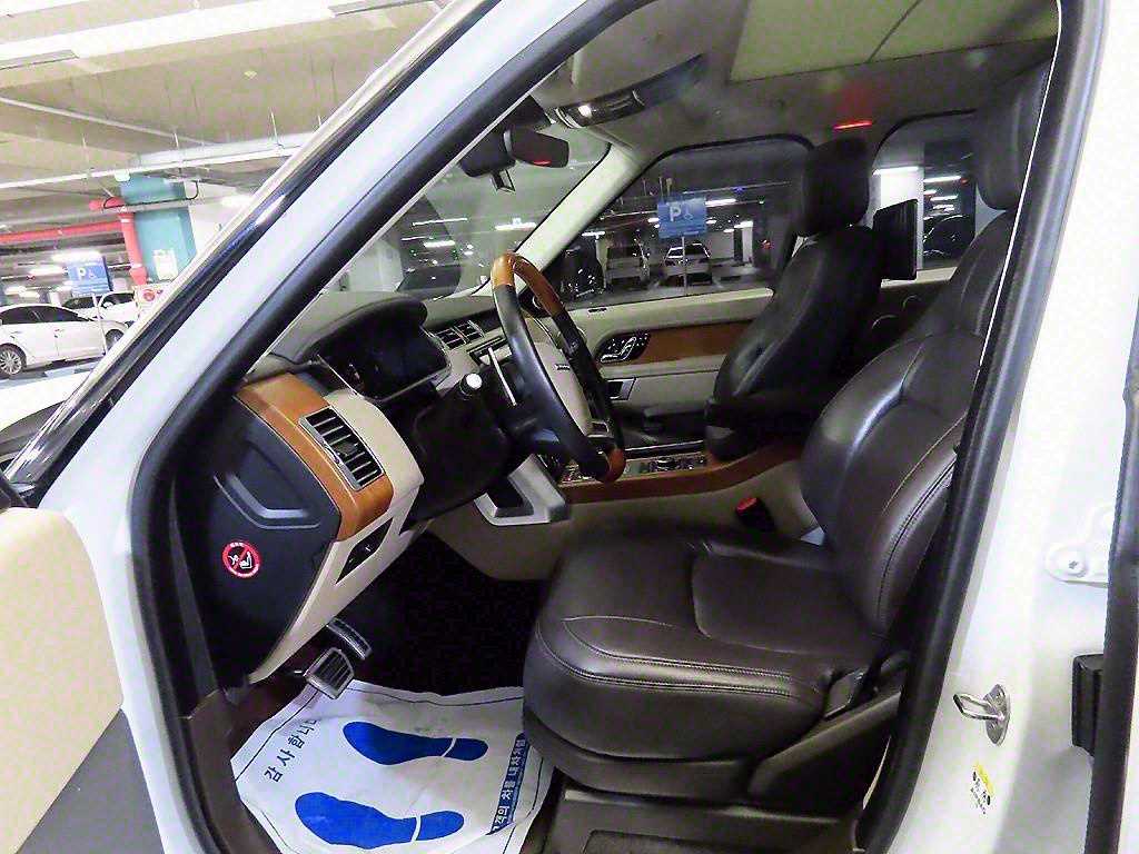 Land Rover Range Rover - Vista 6