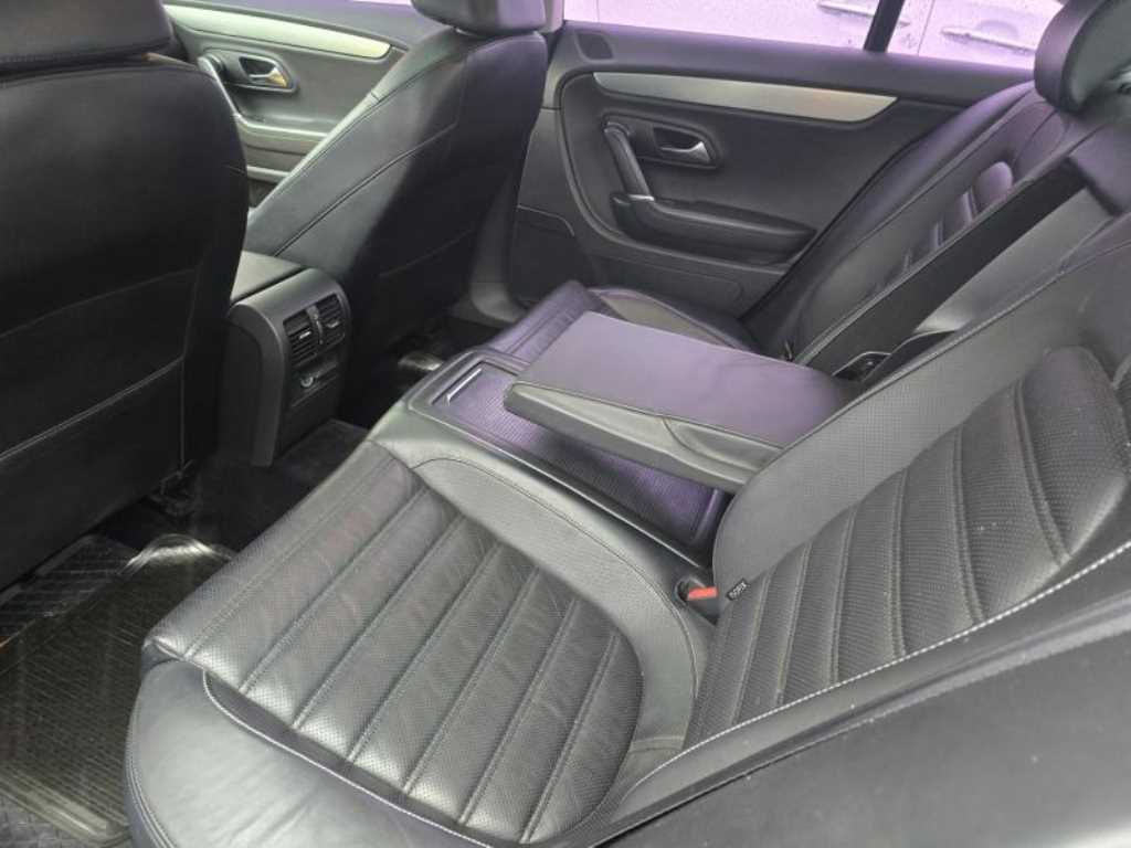 Volkswagen CC - Vista 8