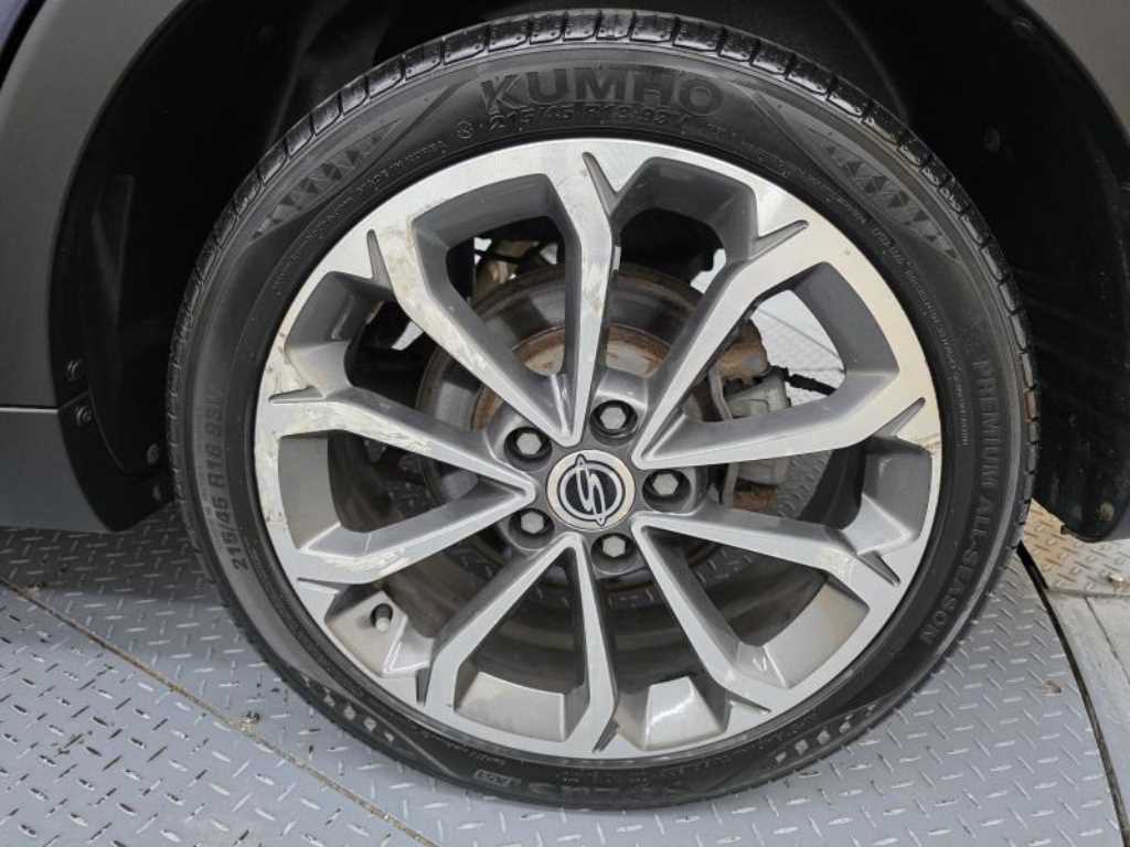 Ssangyong Tivoli 2016 Azul - Importación desde Corea - HF Imports Iquique - Foto 19