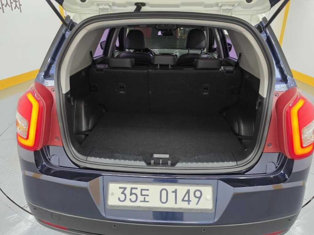 Ssangyong Tivoli 2016 Azul - Importación desde Corea - HF Imports Iquique - Foto 20